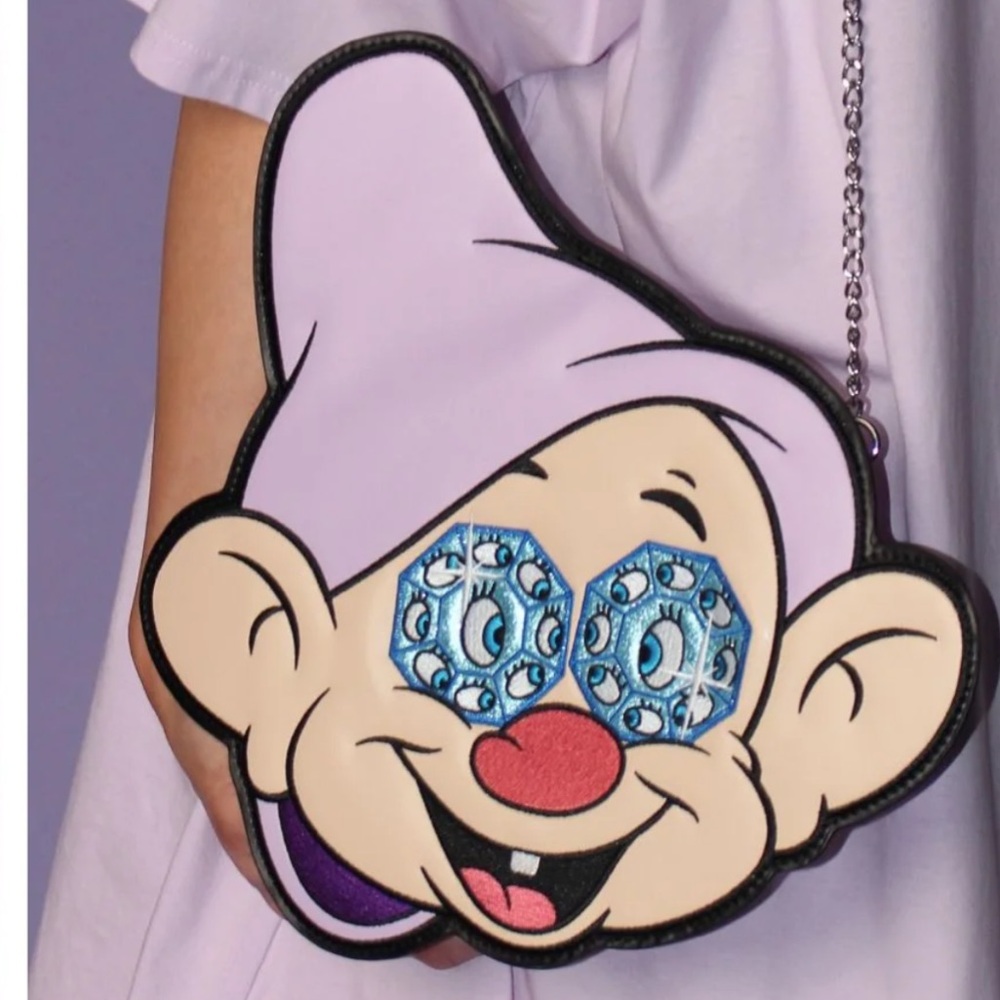 CakeWorthy x Disney Dopey crossbody